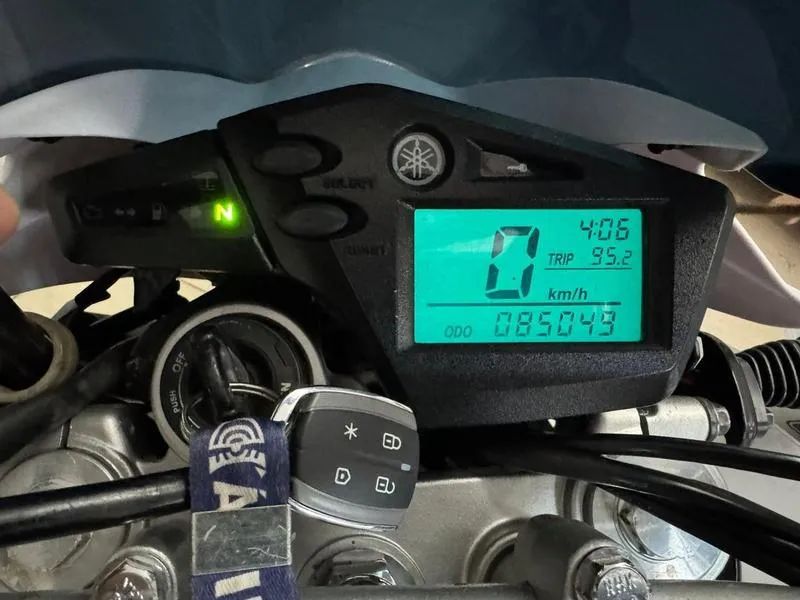 YAMAHA XT 660R 2013 - Foto 2