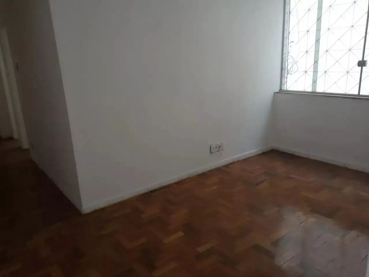 APARTAMENTO 02 QUARTOS BAIRRO CARLOS PRATES