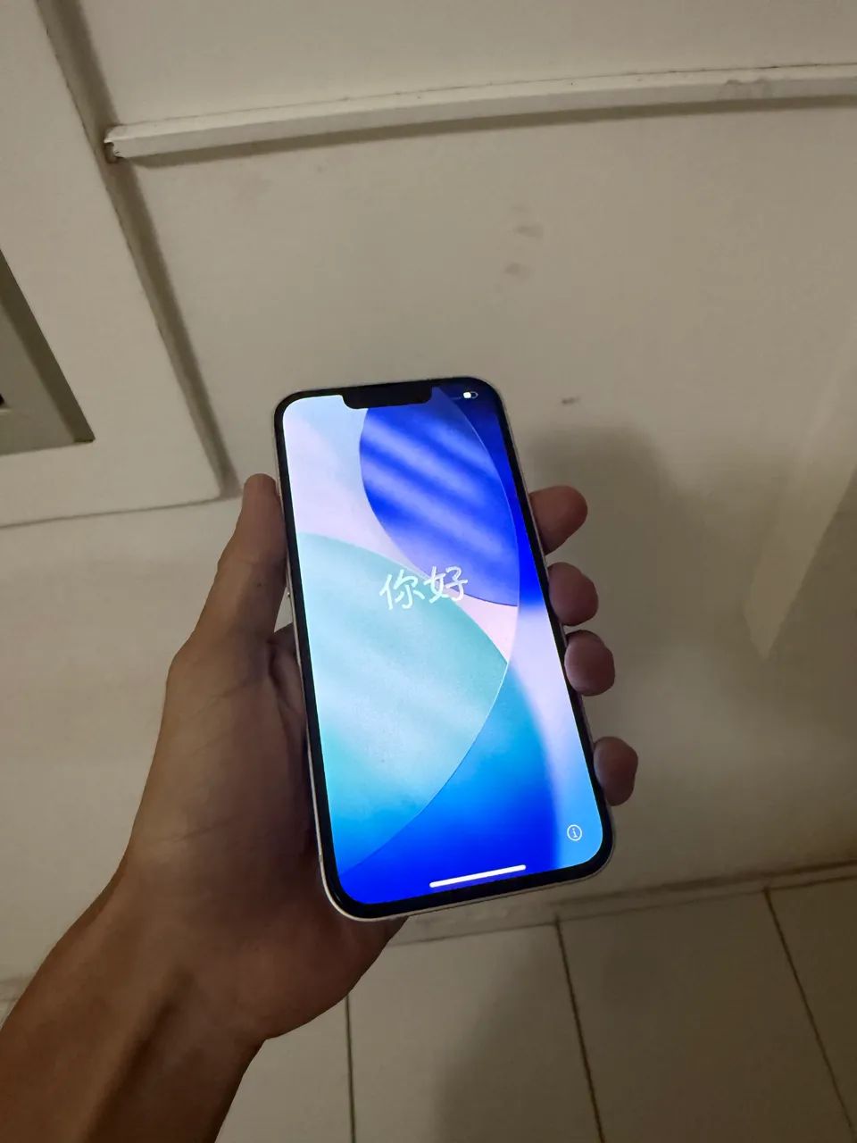 IPhone 13 128gb Branco  - Foto 4