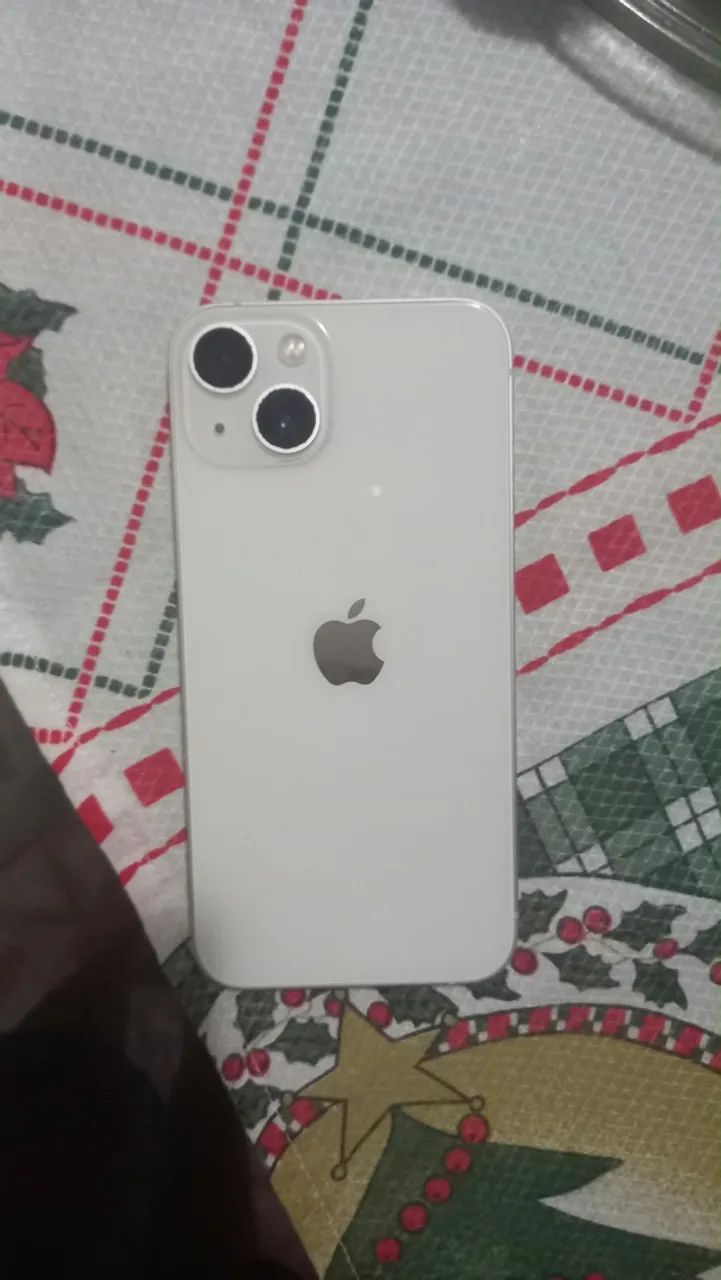 Vendo iPhone 13 todo original 