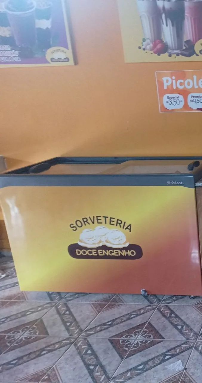 Móveis para sorveteria 