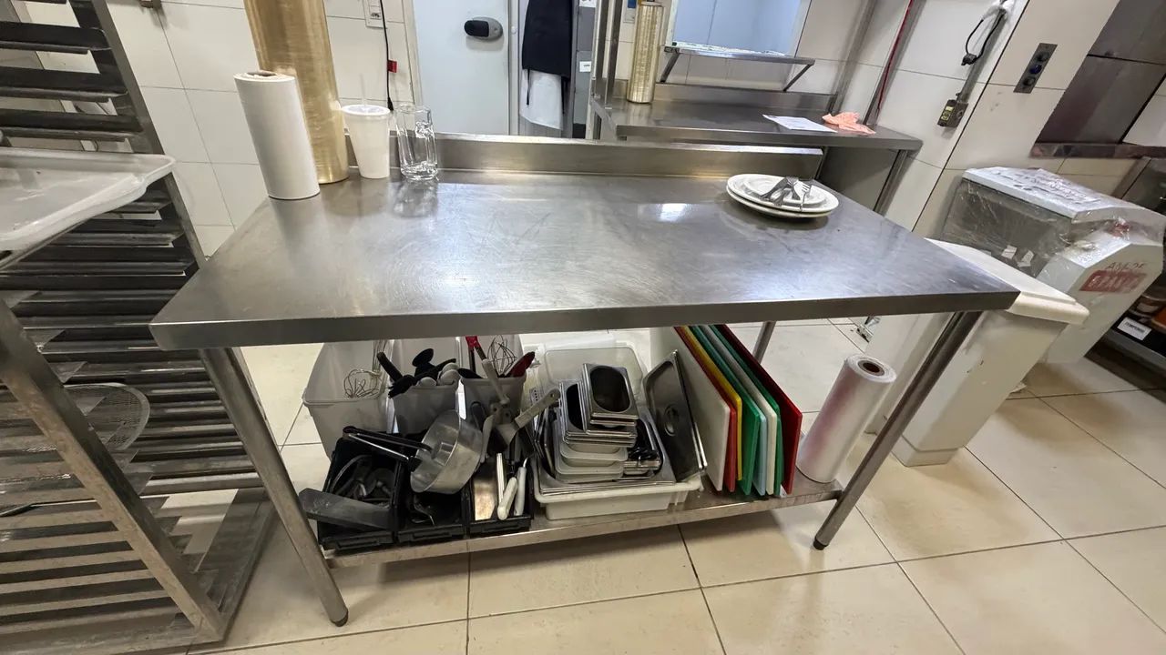 Bancadas e pias inox
