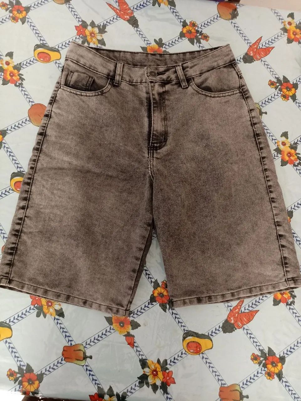 Vendo essas 4 peças de roupas - Foto 3