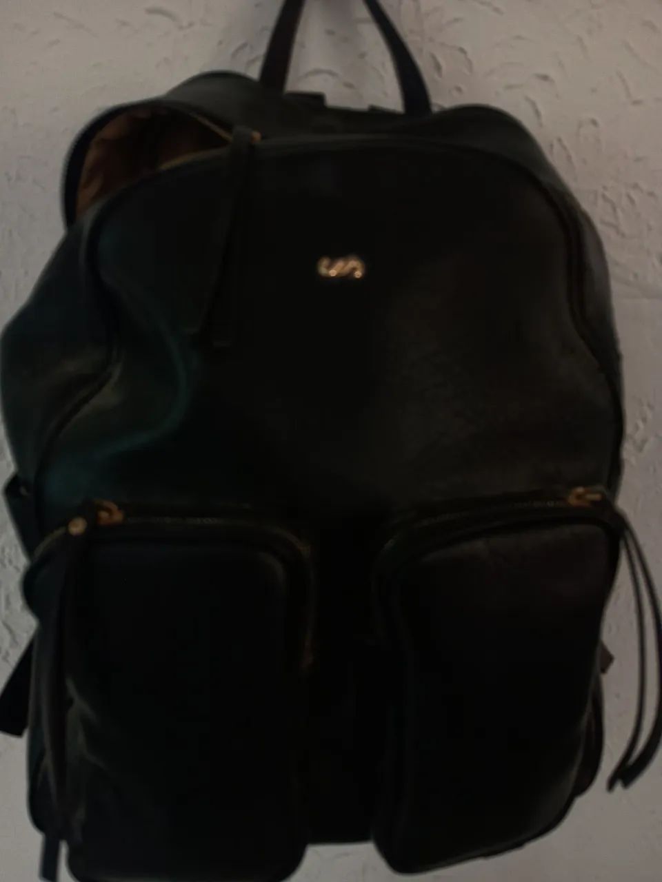 Mochila Preta de Couro 