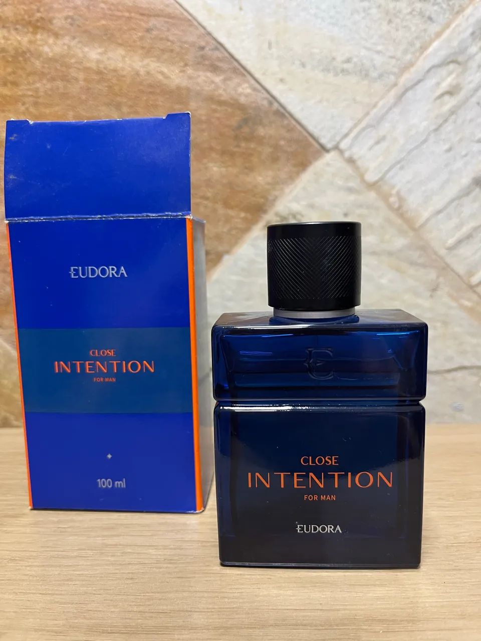 Eudora Close Intention