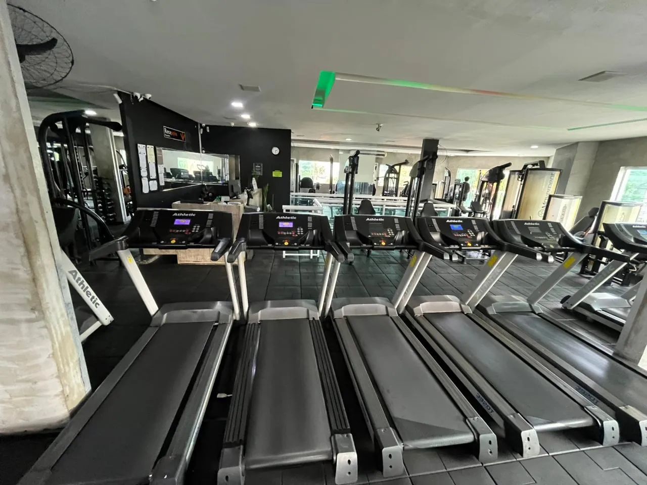 LOTE com 8 Esteiras Ergométricas Profissional Athletic  - Foto 4