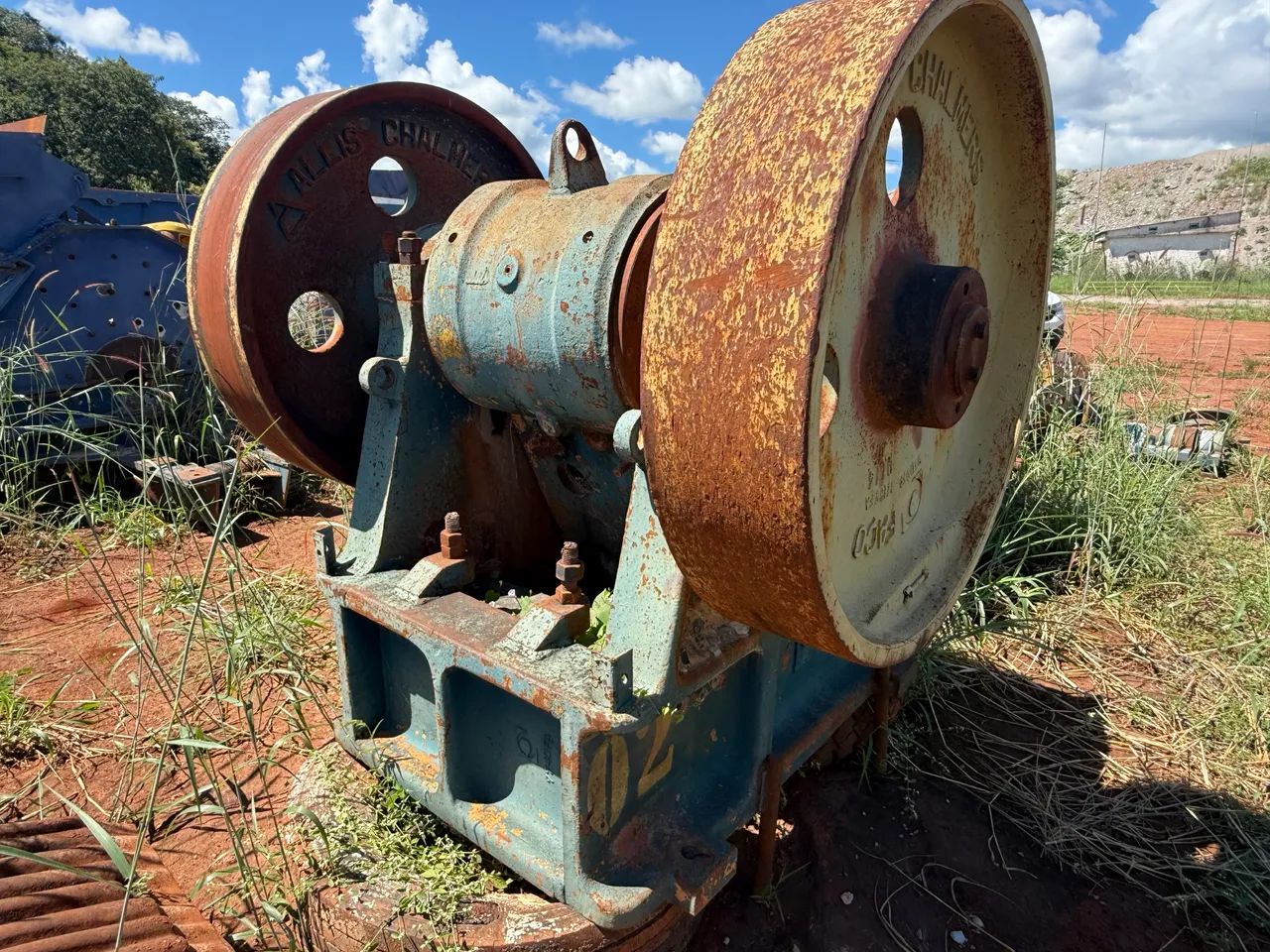 Britador 62x40 faço