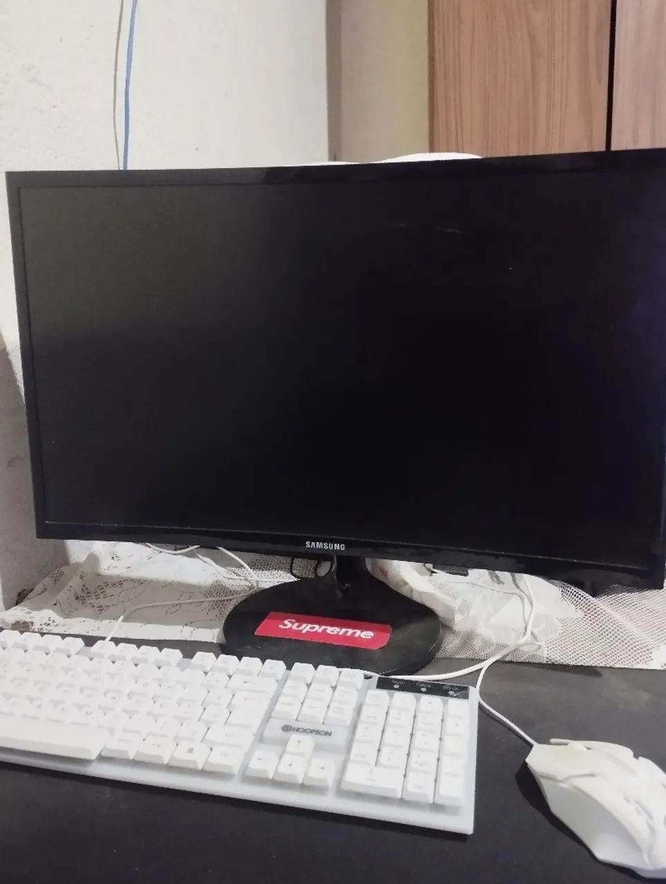 Monitor curvo samsung