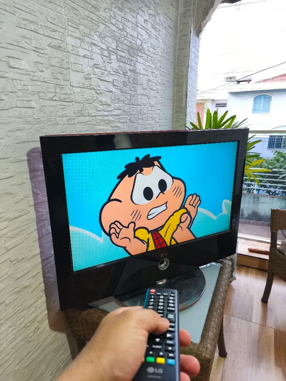 TV LG 32 POLEGADAS 