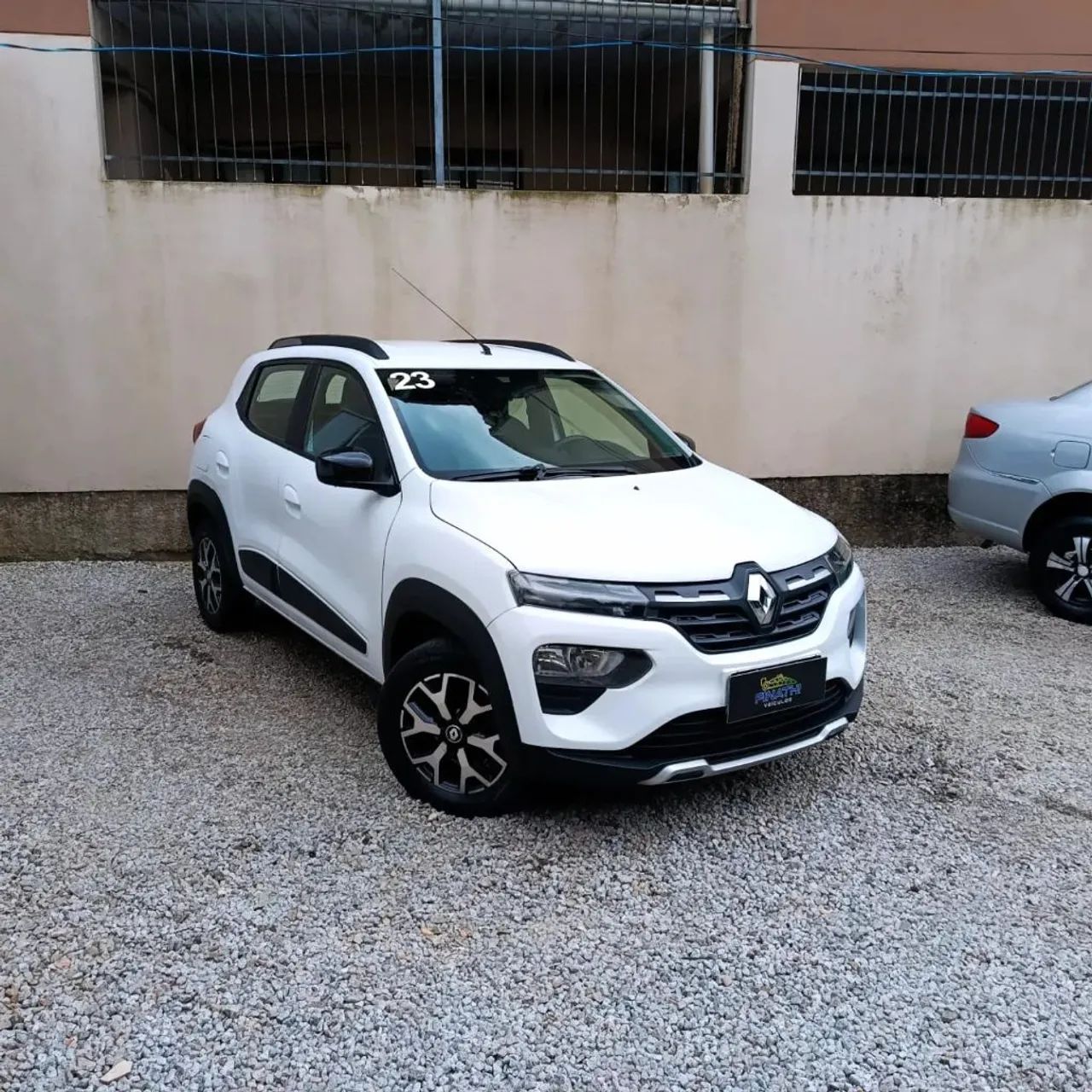 Renault Kwid Outsider 1.0 Flex 12V 5P Mec. 2023