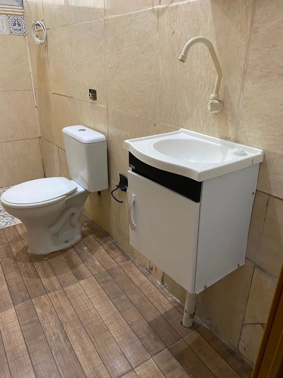 Alugo Kitinet em condomínio fechado - Foto 2