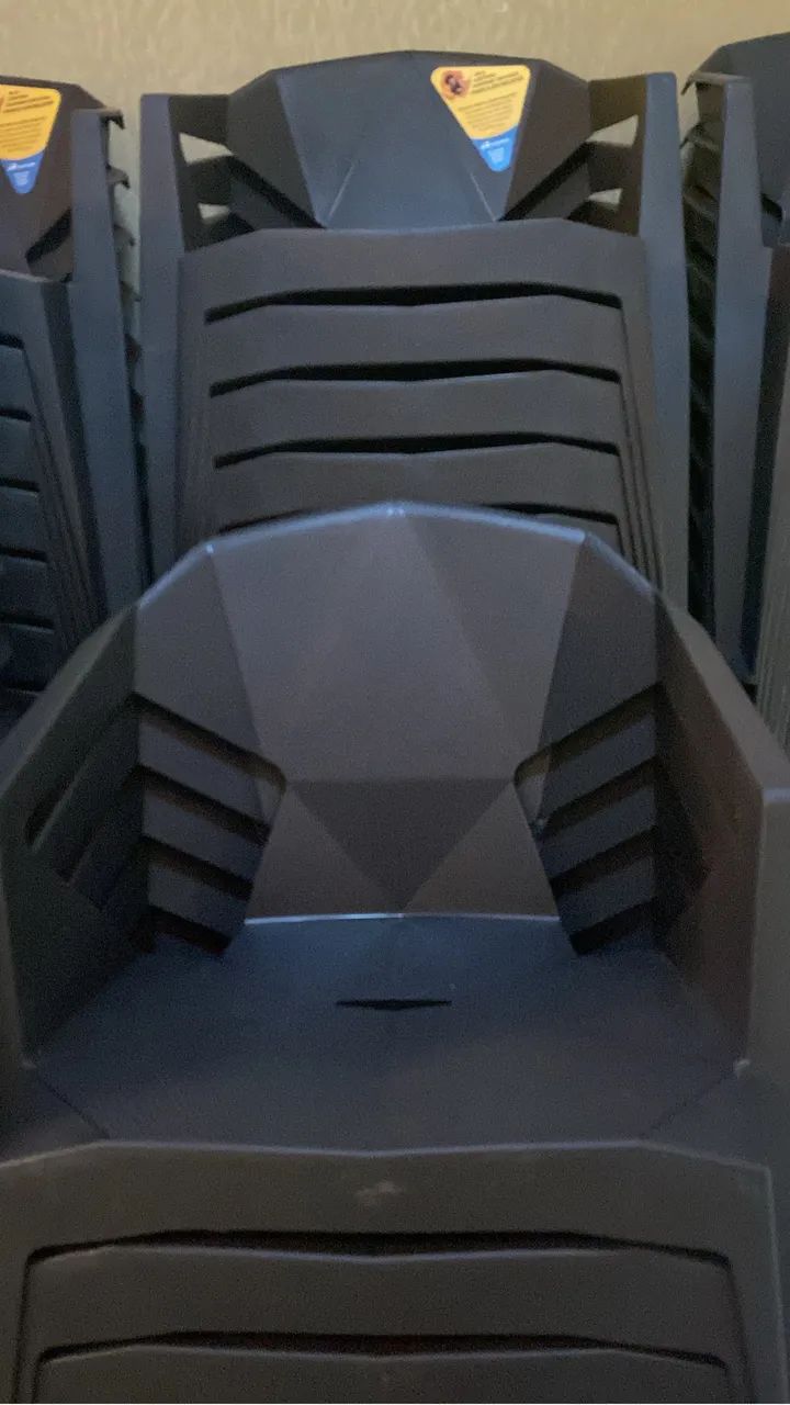 Mesa Diamond suporta até 182 kg  - Foto 2