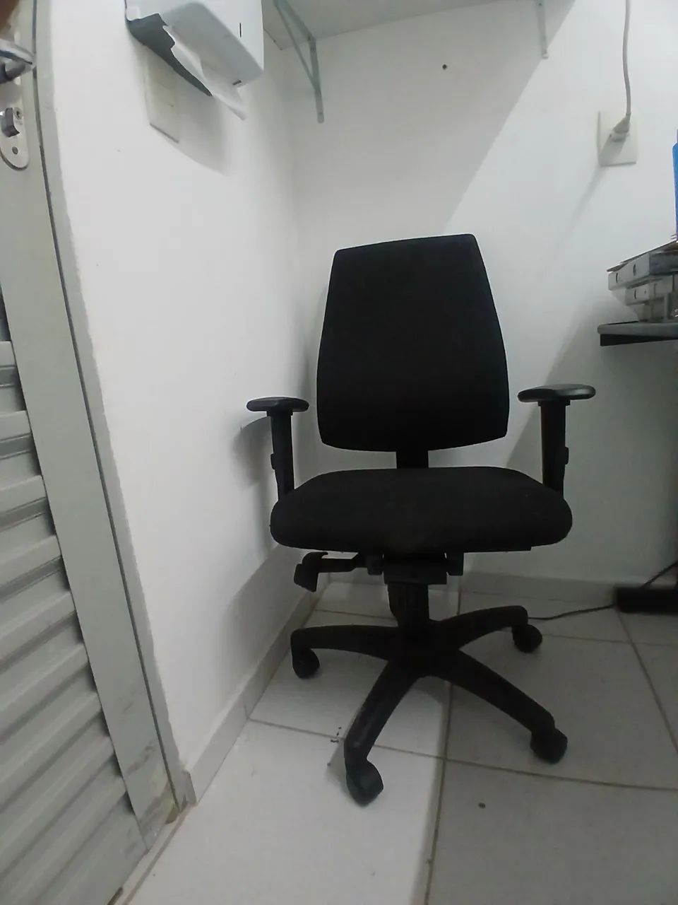 Cadeira ergonômica para escritório  - Foto 2