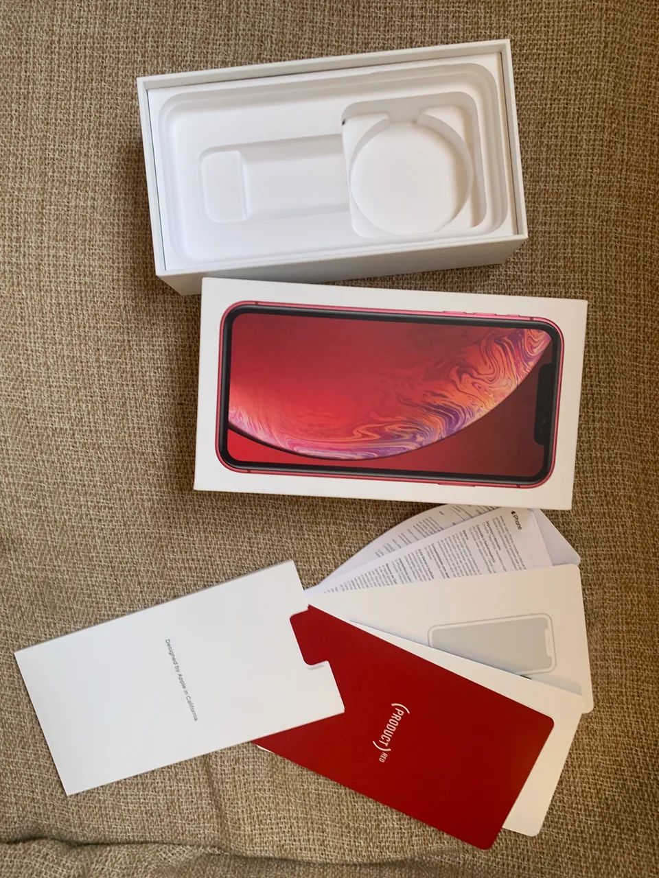Caixa vazia iPhone XR não acompanha celular - Foto 3