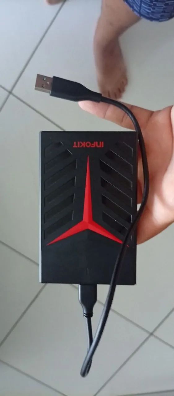Ssd Kingston 240 gigas com case pra uso externo  - Foto 5
