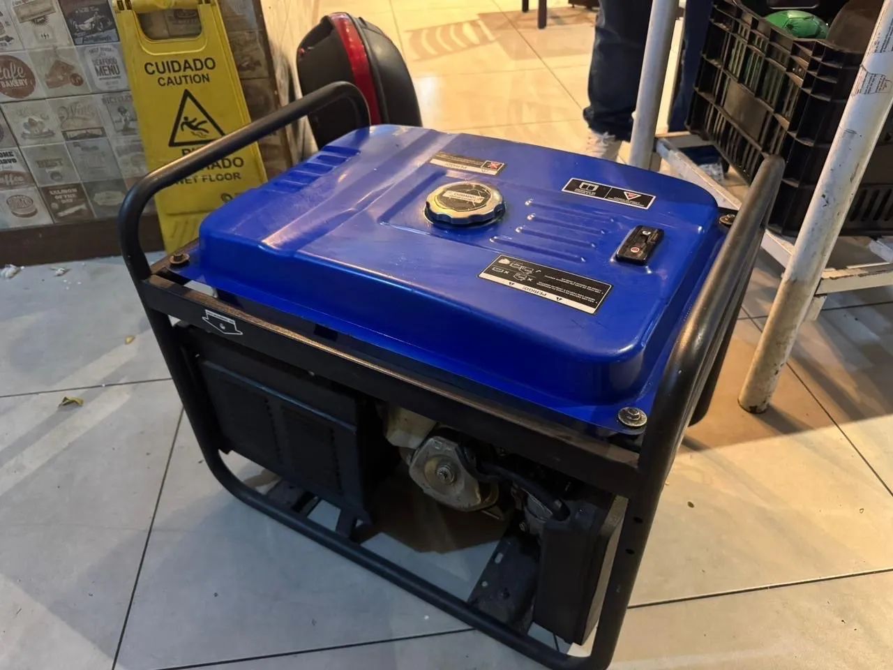 Gerador Hyundai 6 kVA a gasolina e partida na chave  - Foto 6