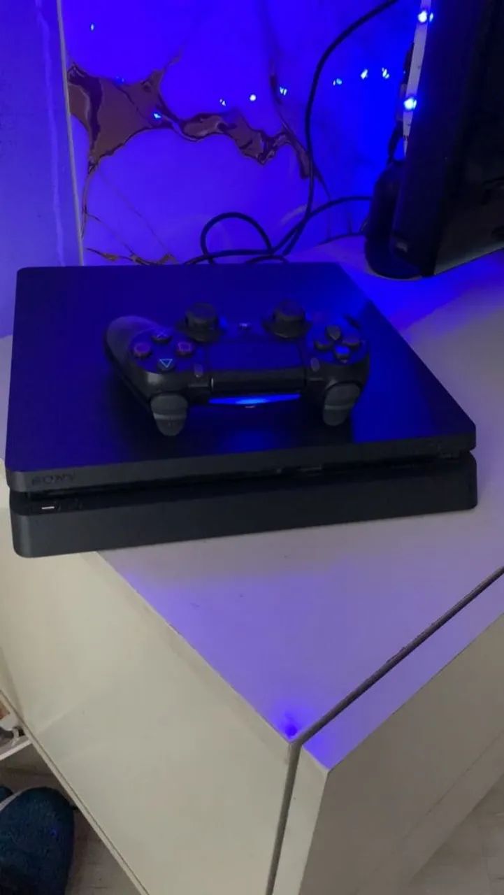 Ps4 slim 1T  - Foto 3
