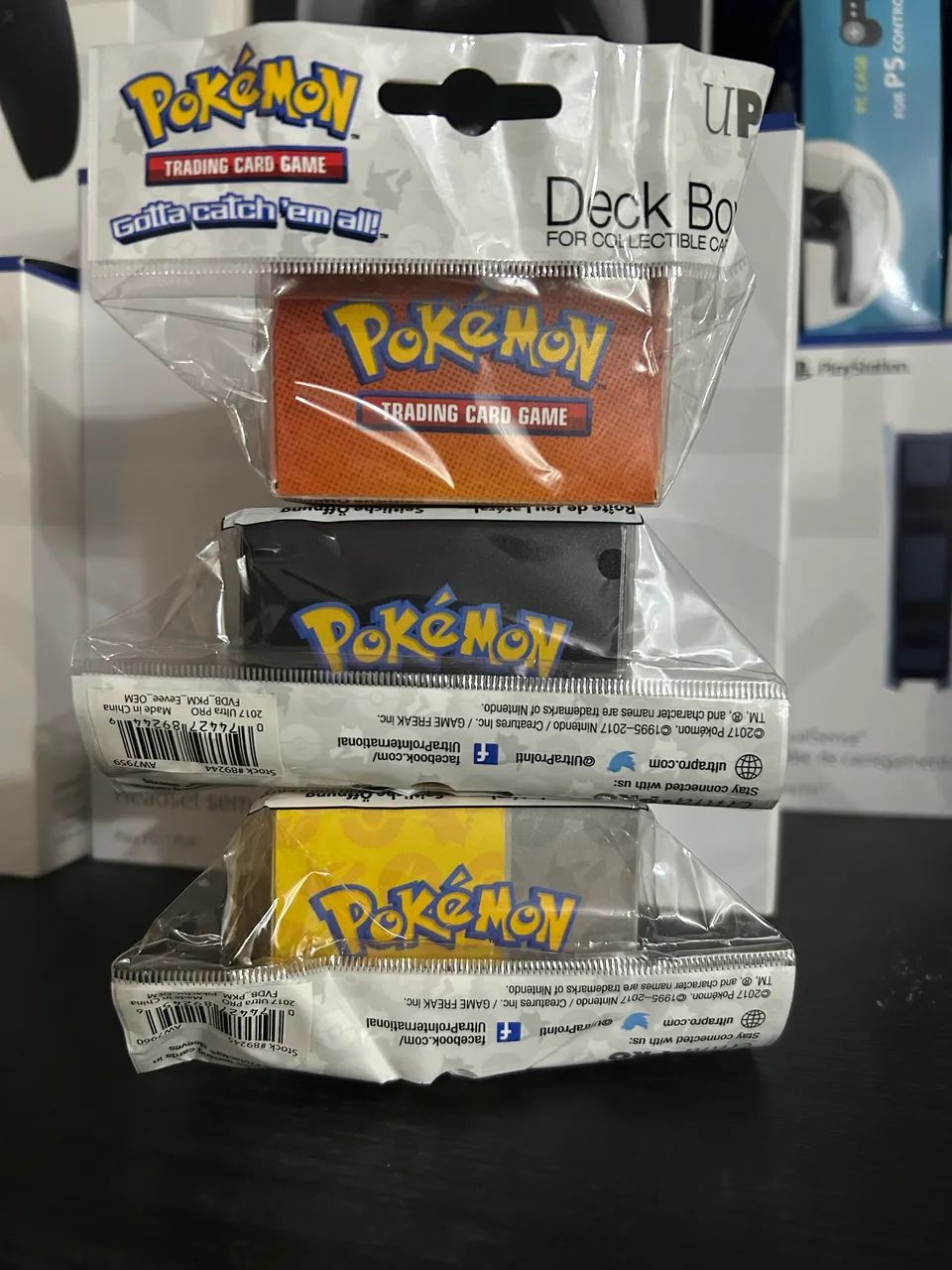 Deck Box Pokémon TCG - Proteção Oficial Ultra PRO [NOVA] Pikachu, Eevee e Charizard - Foto 4