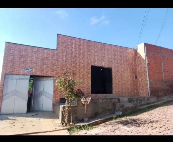 Casa na Vila Irmã Dulce 