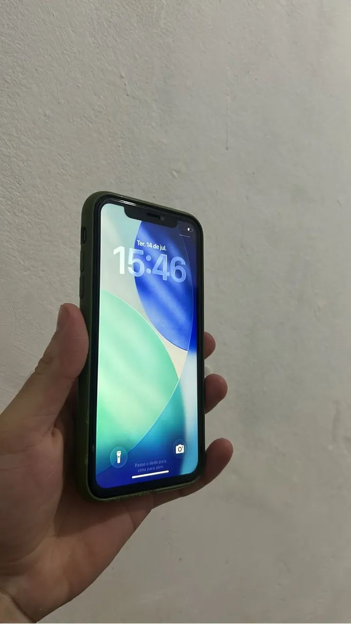 iPhone 11