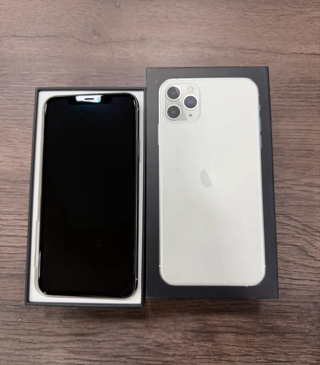 iPhone 11 Pro Max  - Foto 2