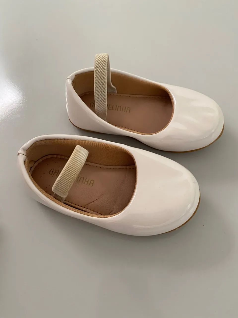 Sapatinho menina off white 