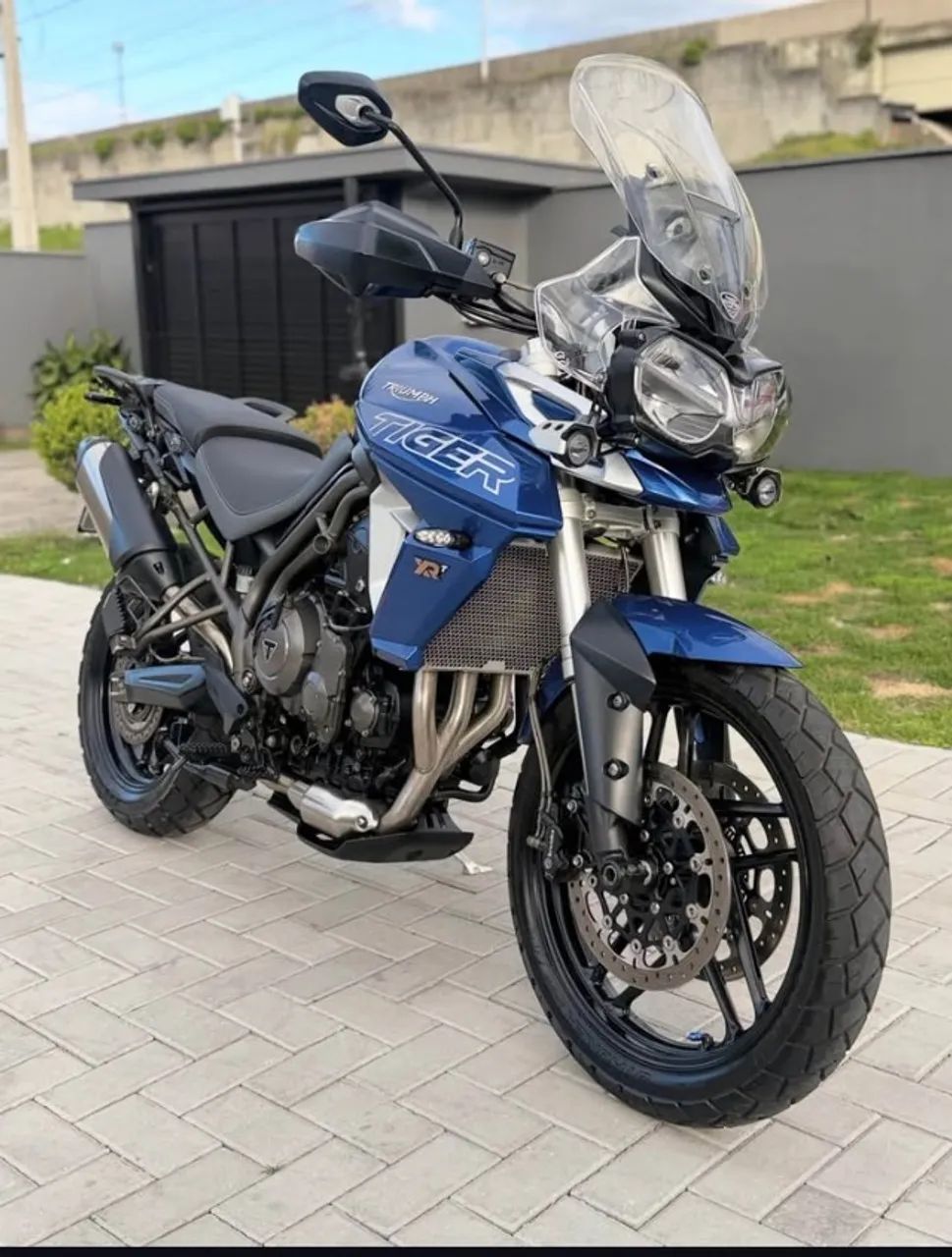 TIGER 800 XRT IMPECAVEL