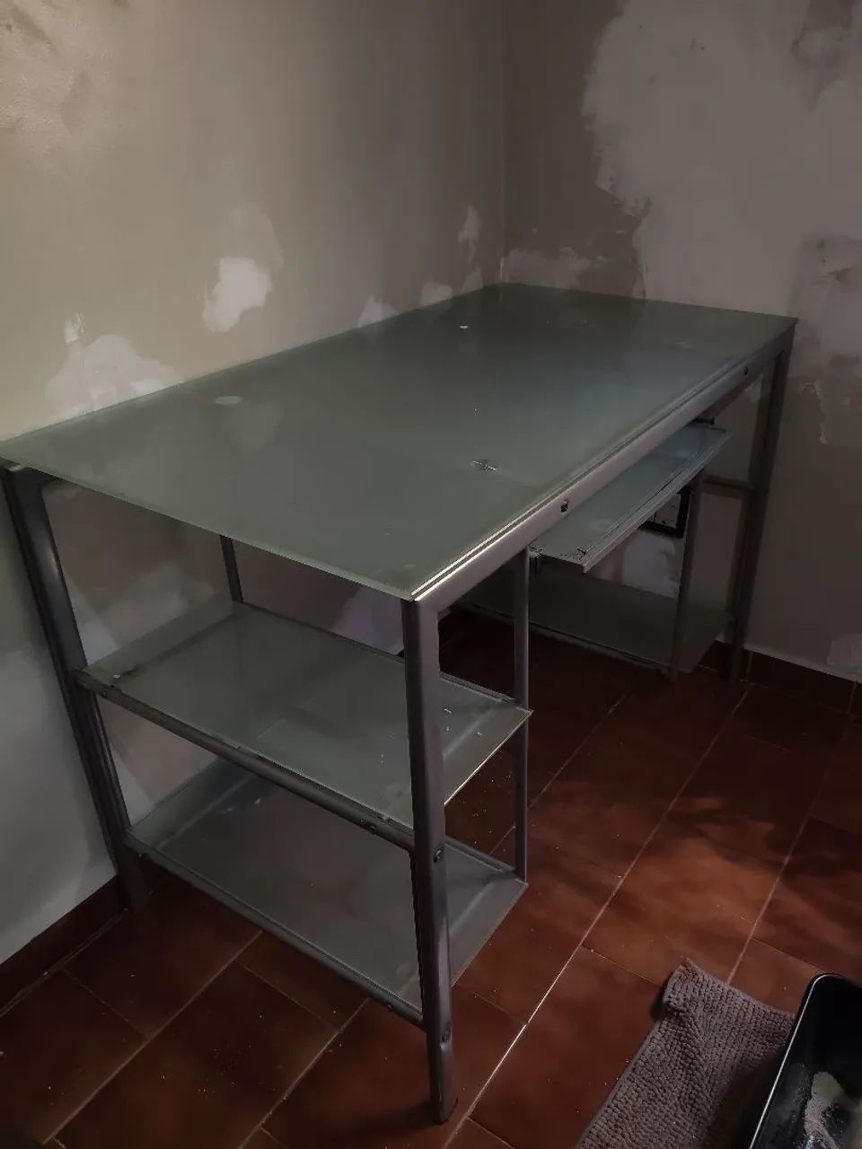 Escrivaninha de vidro - Foto 3