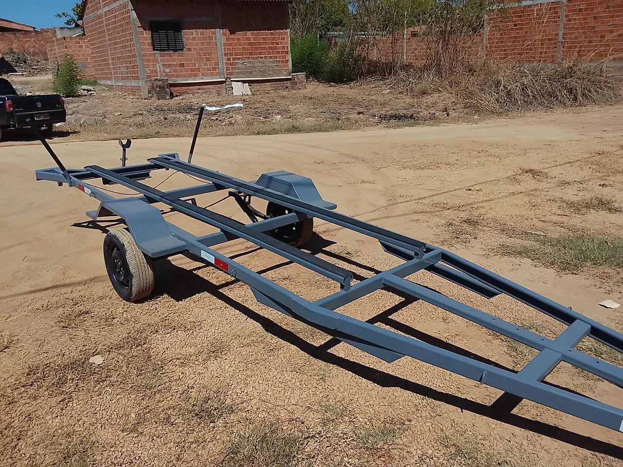 Carretinha nova nunca usada 5.5.  valor comprada 6.000,  vendendo 4.700 - Foto 2