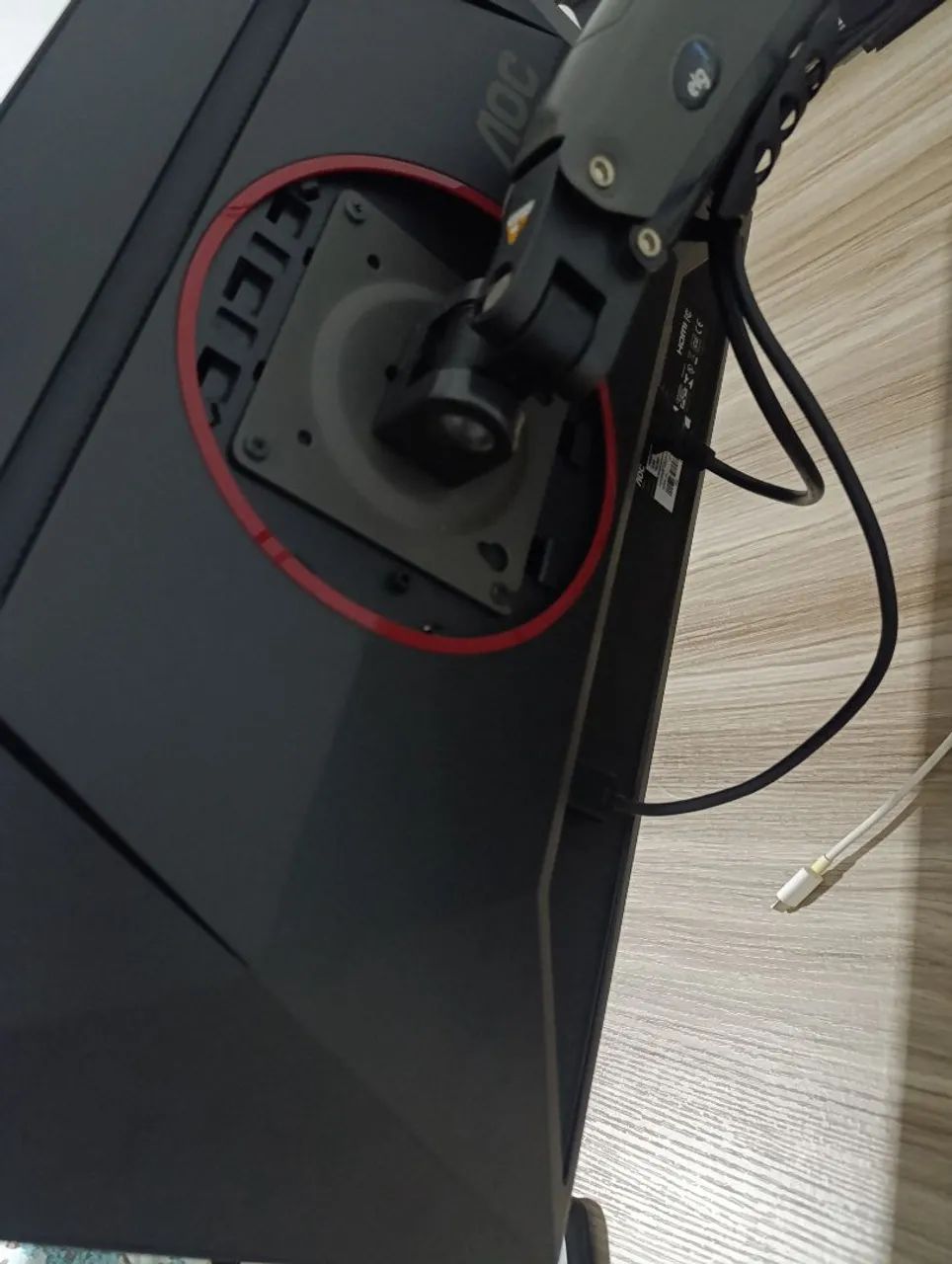 monitor AOC 24g4p 180hz - Foto 2
