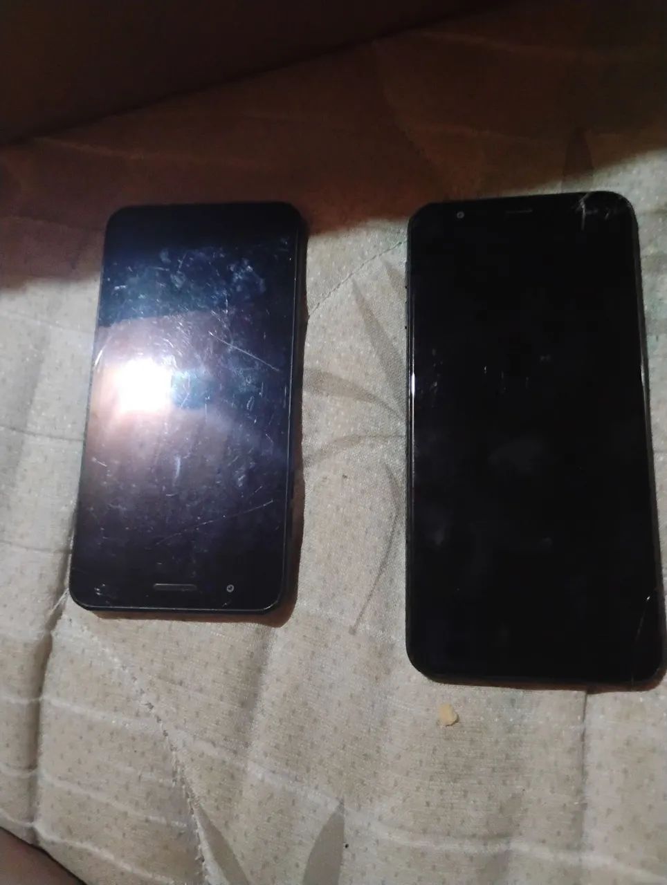 Lote celulares retirada de peças  - Foto 3