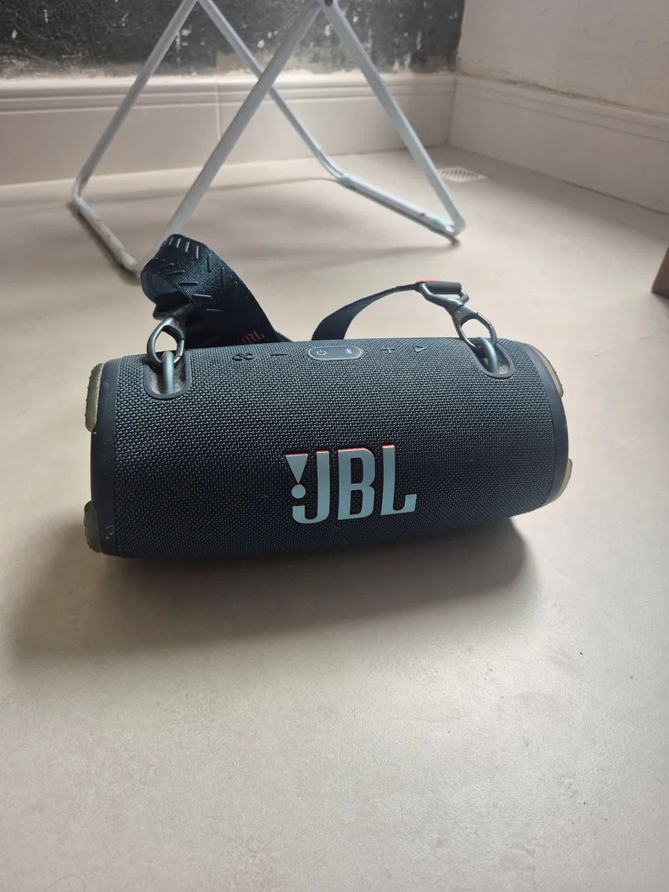 Caixa de som jbl extreme  3
