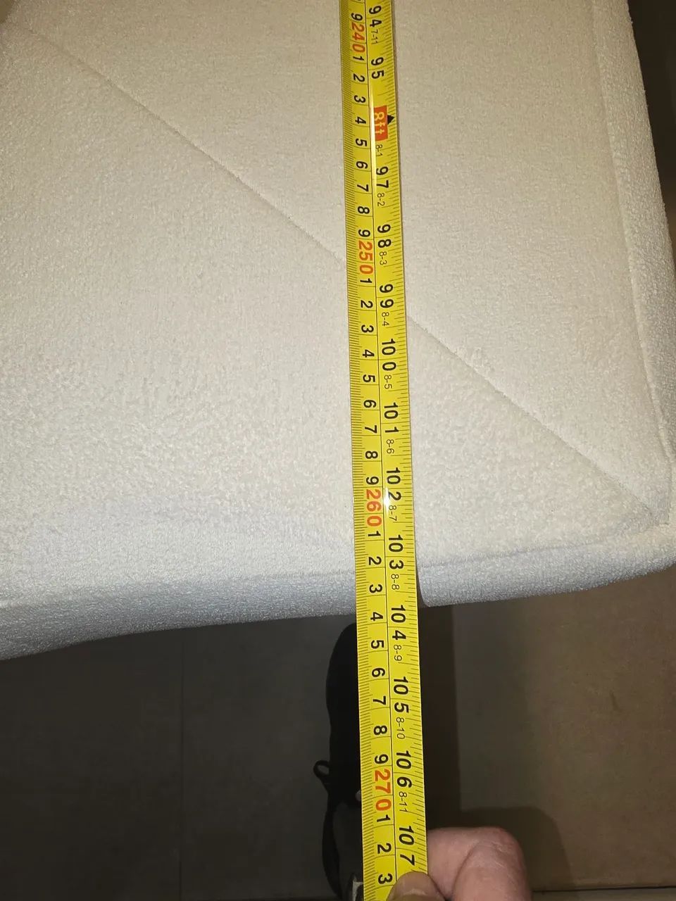 Sofá na caixa seminovo URGENTE  - Foto 3