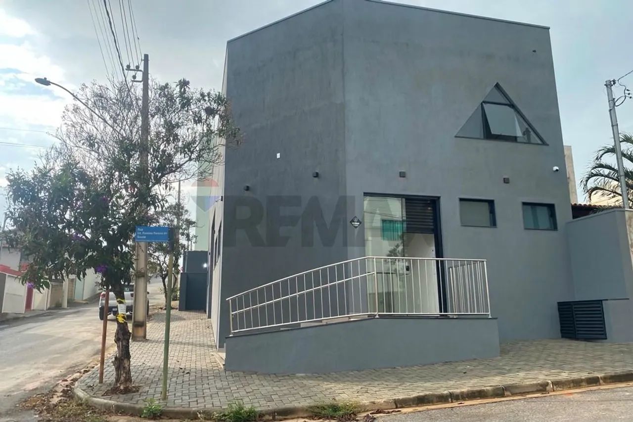 Aluguel Galpão Moderno e Seguro em Capitólio 185 m2 - Foto 4