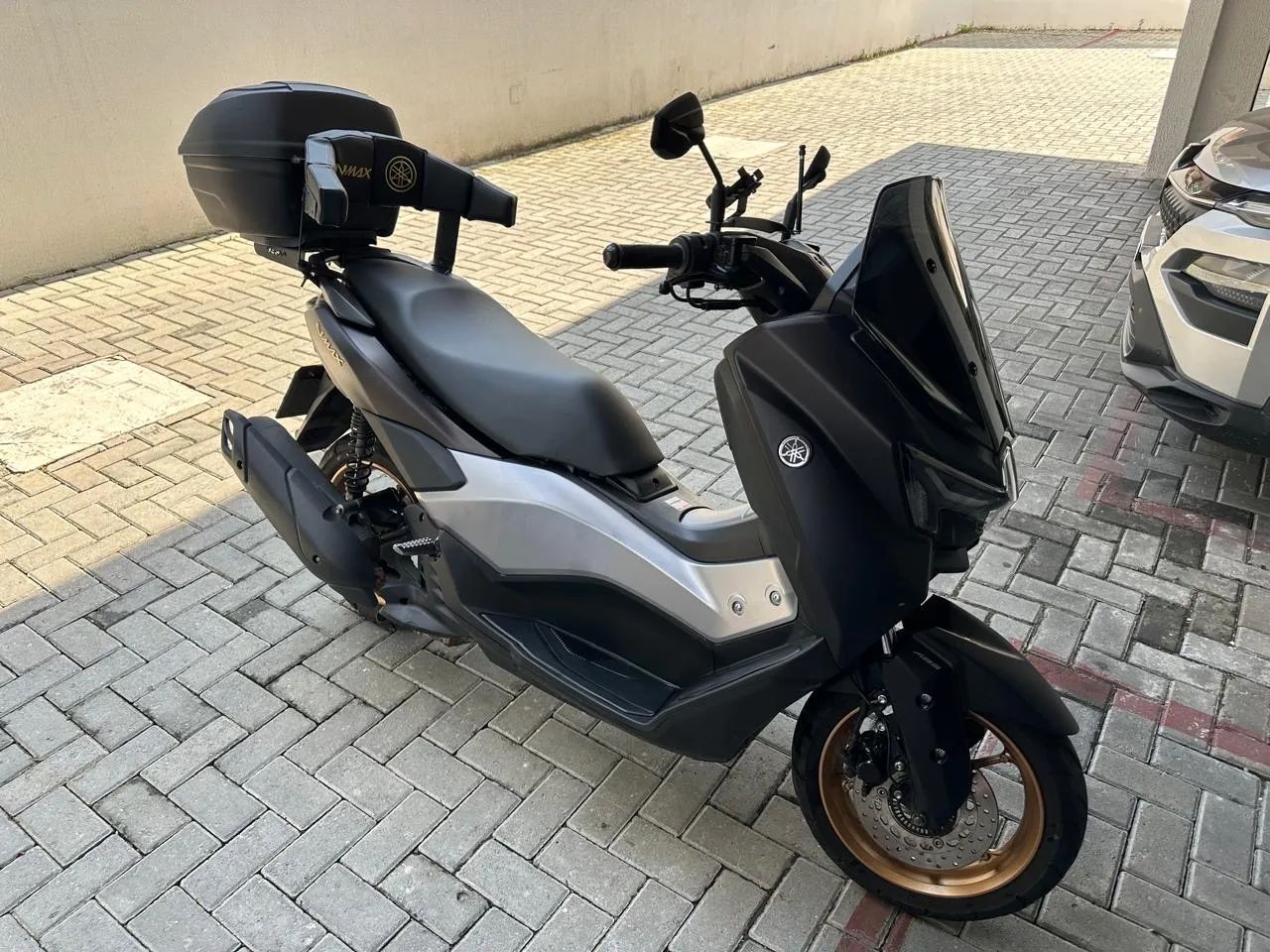 Yamaha NMax 160 connected  - Foto 4