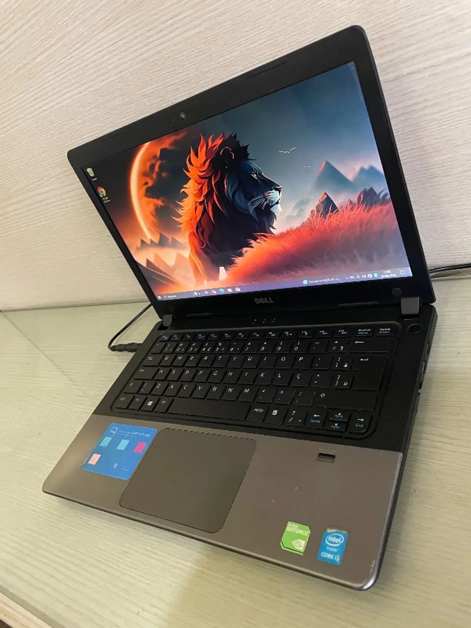 Vendo Notebook Dell i5 com SSD e Placa de Vídeo Nvidia GeForce 