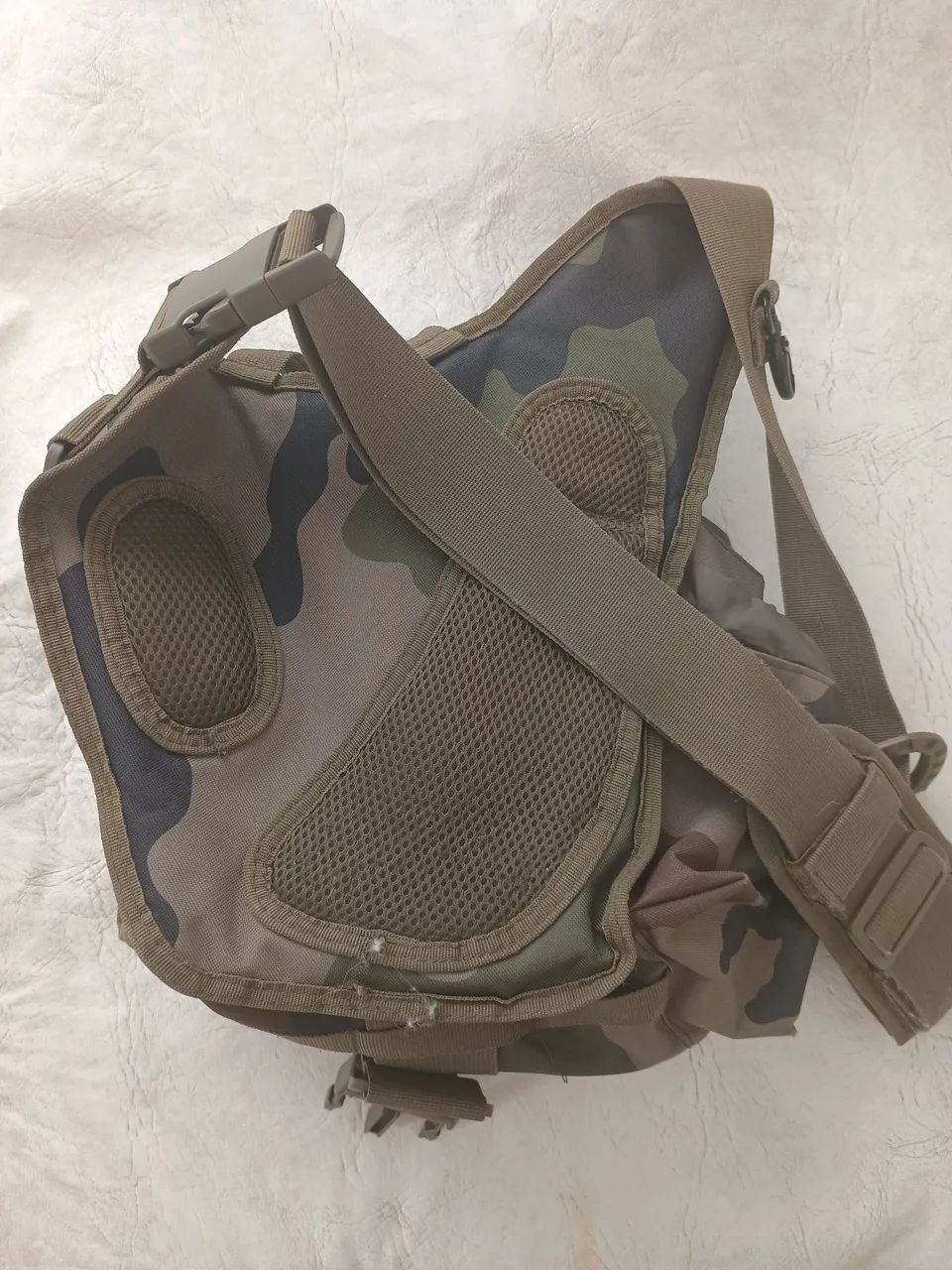 Bolsa tática Invictus camuflada  - Foto 5