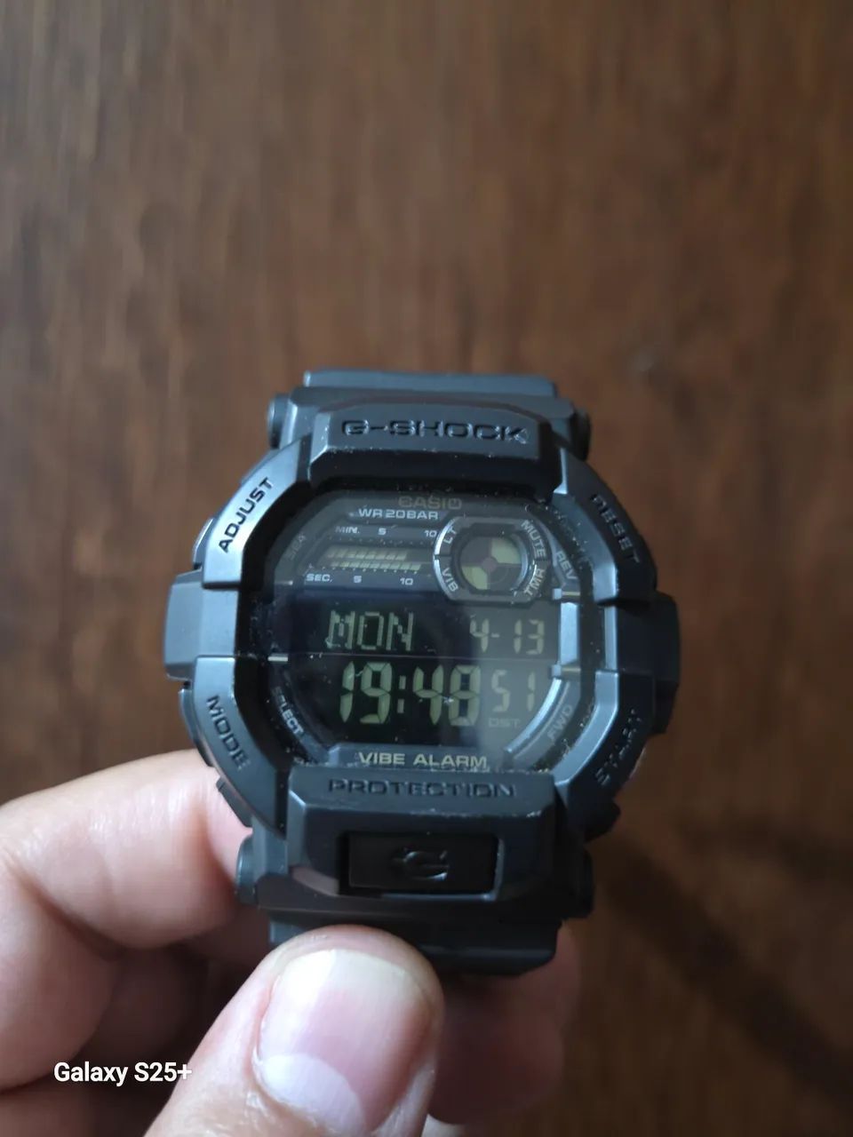 Relógio Casio g-shock vários modelos, escolha 1 e vamos negociar.  
