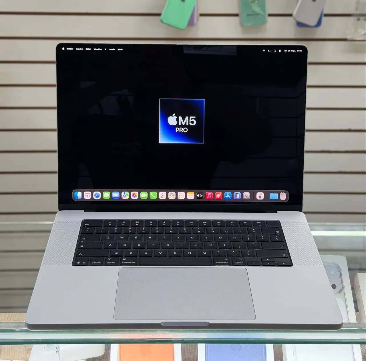 Macbook pro 16 polegadas chip m5 pro 24g  / 1tb com apenas 9 ciclos ( 24 / 1 tb )