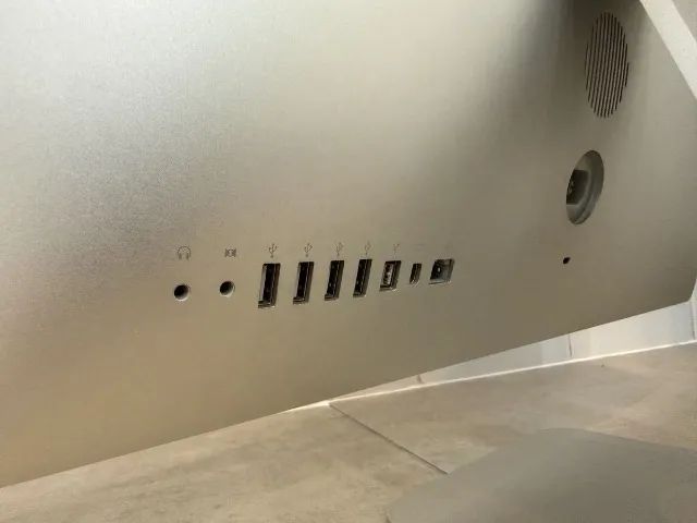 Apple iMac 2009 a1311 21.5" - para conserto ou peças - Foto 3