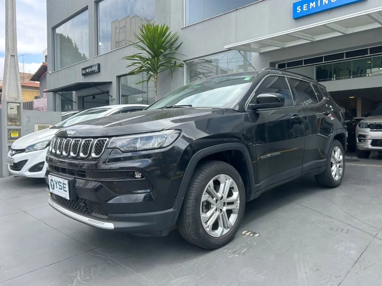 Jeep Compass Long. T270 1.3 TB 4X2 Flex AUT 2022 - Foto 2