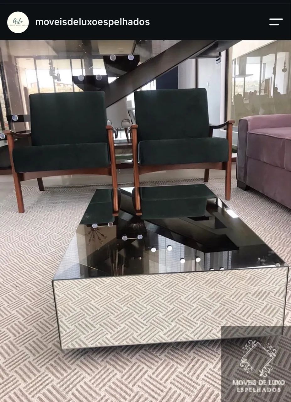 Mesa de centro espelhada 