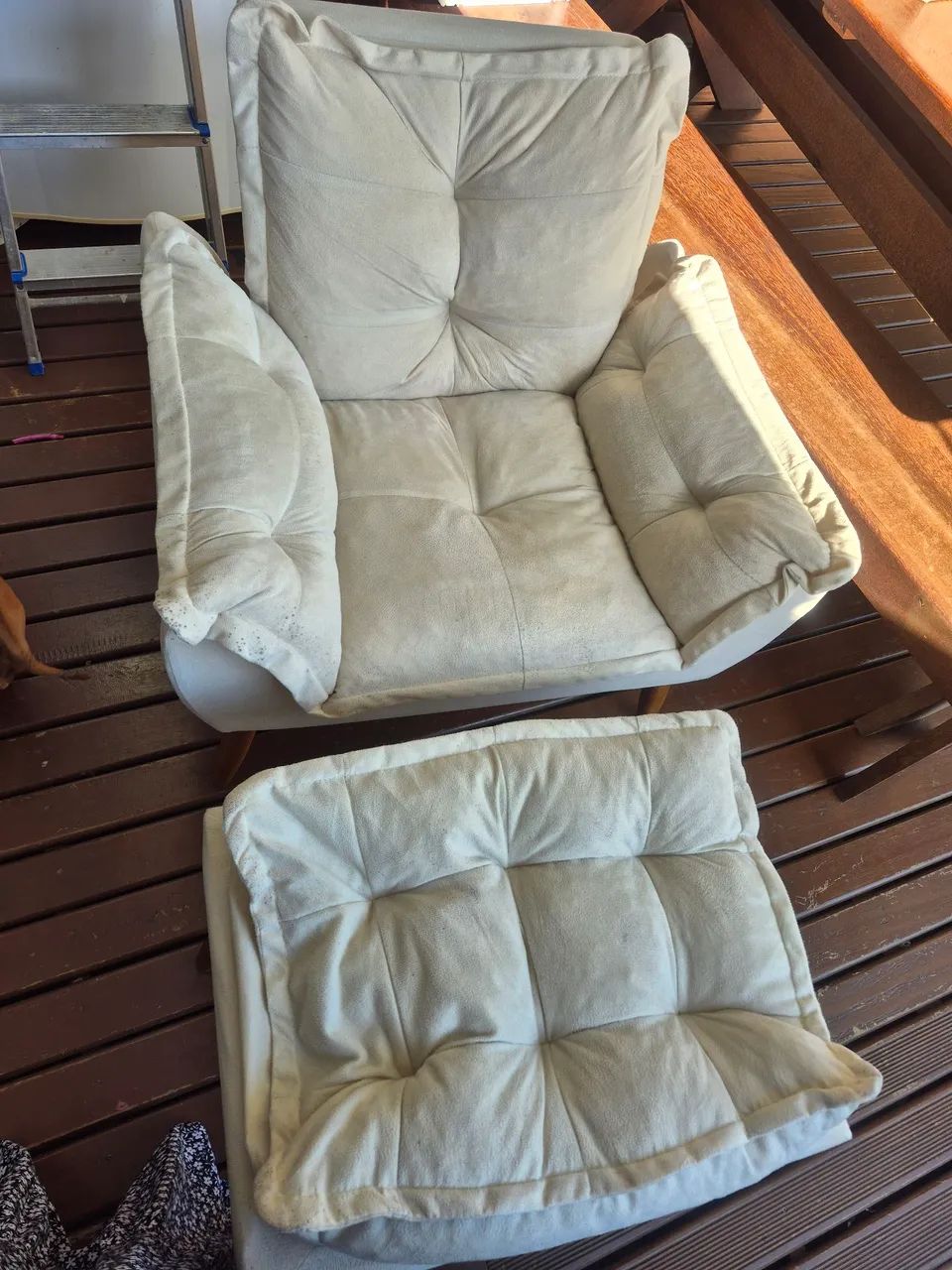 Poltrona com puff - Foto 2