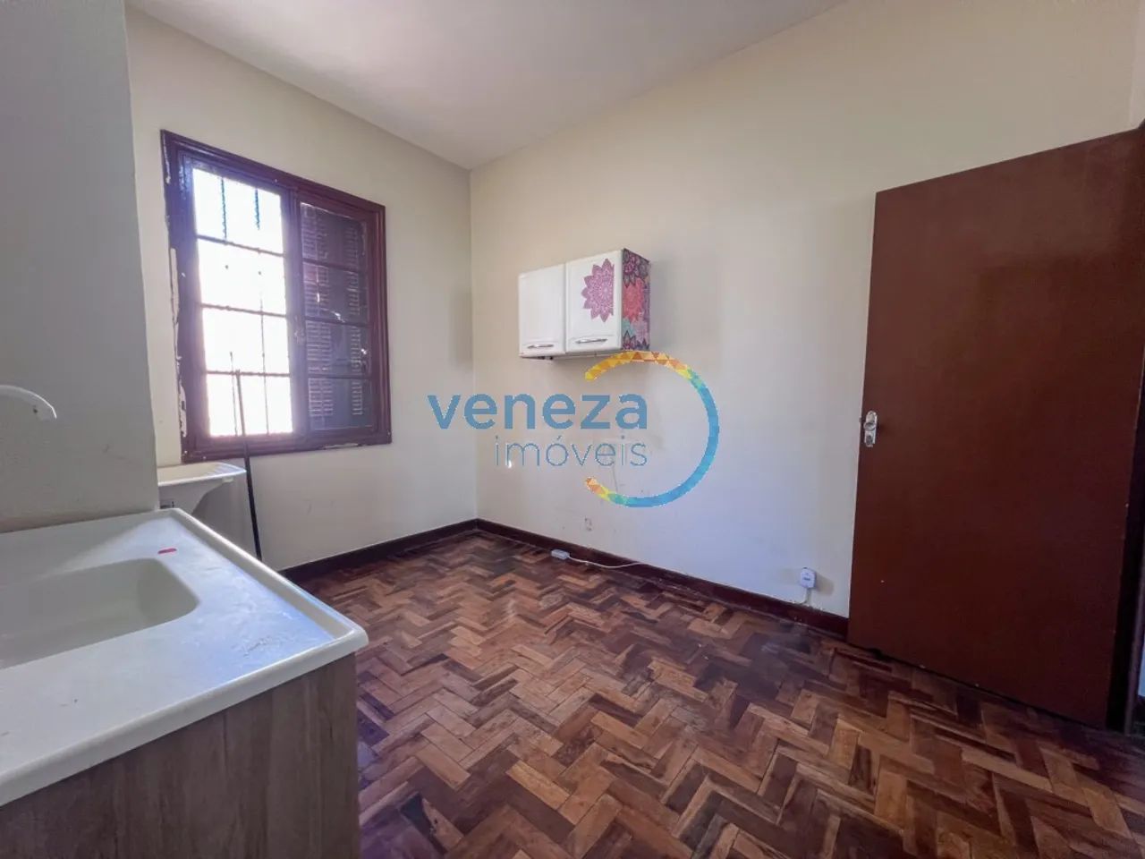 Apartamento para alugar com 2 quartos no Centro de Londrina - Foto 4