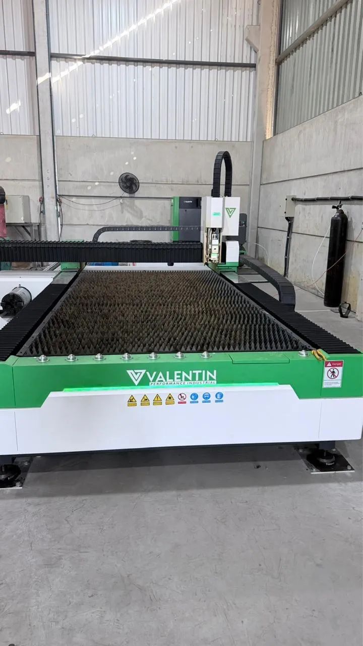 Máquinas máquina corte laser chapas e tubos Valentin  - Foto 4