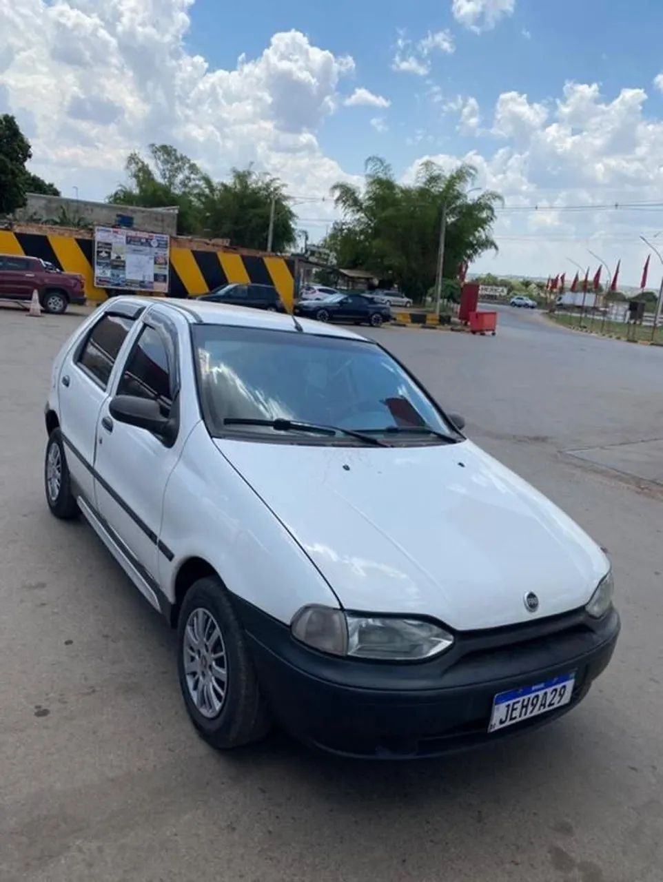 Fiat Palio EL 1.5 MPI 2P E 4P (álcool) 1996