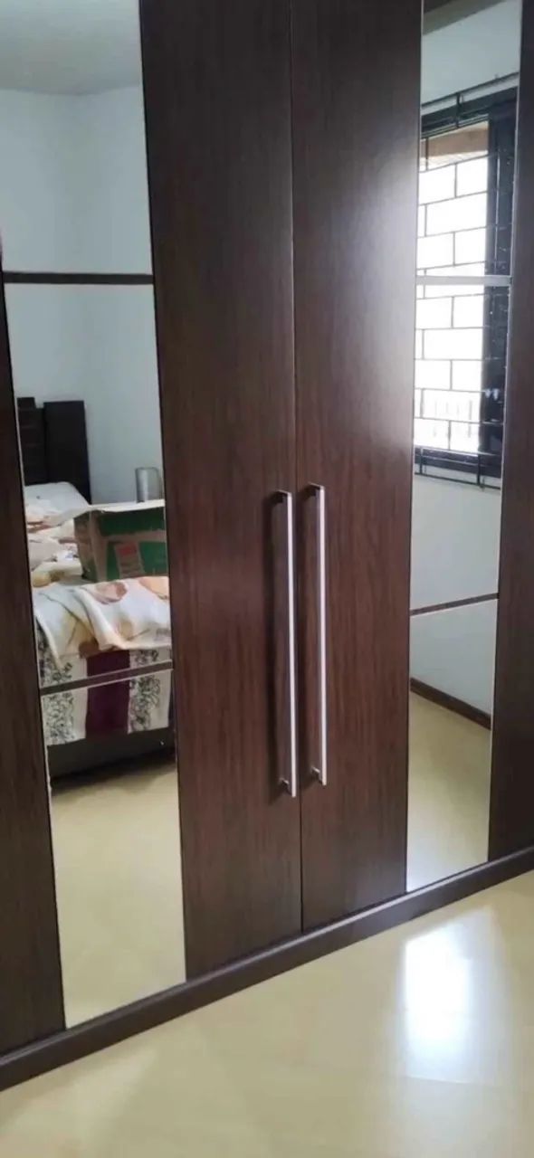Guarda roupa usado