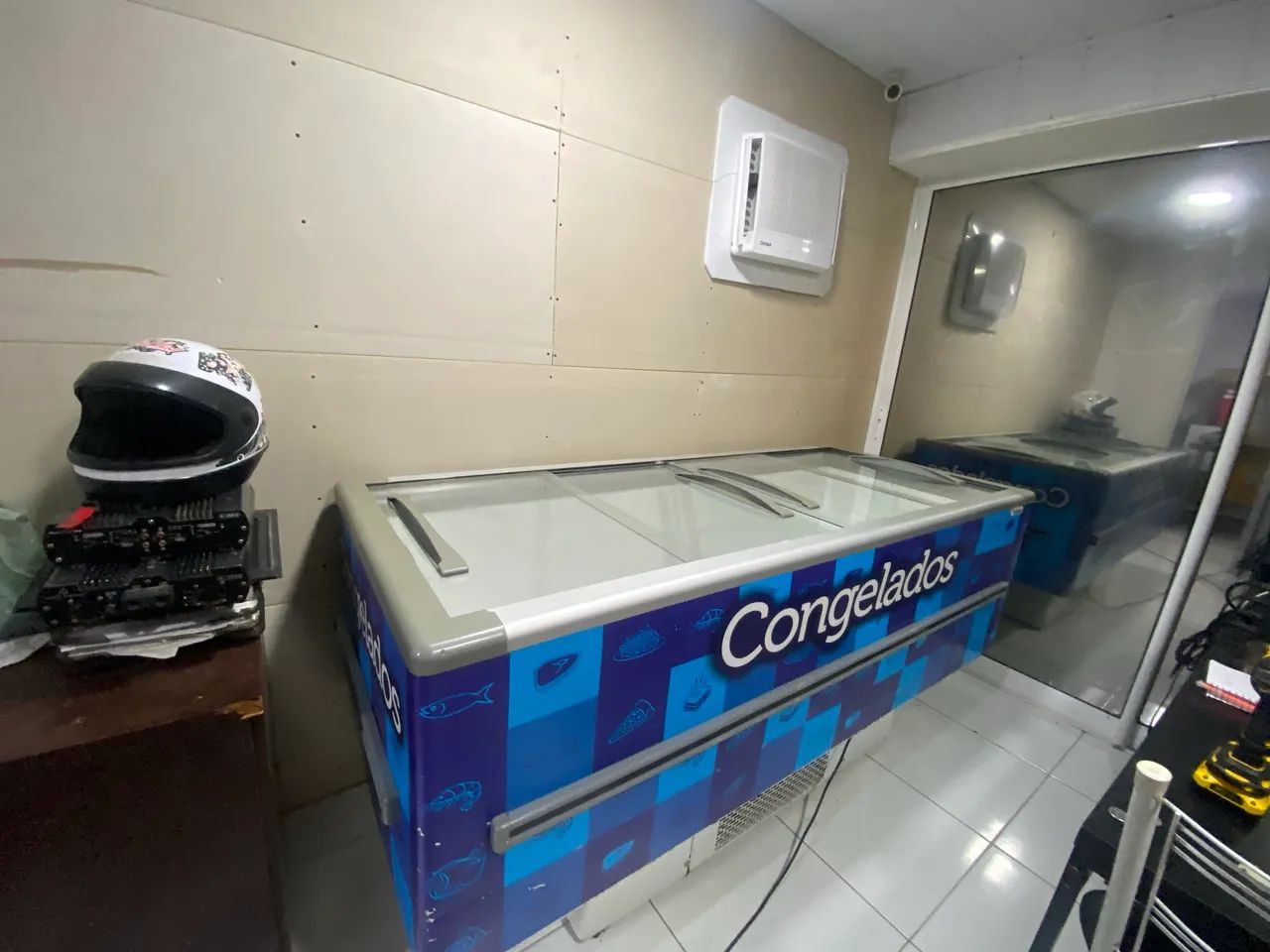 Ilha fricon 2m bem conservada 