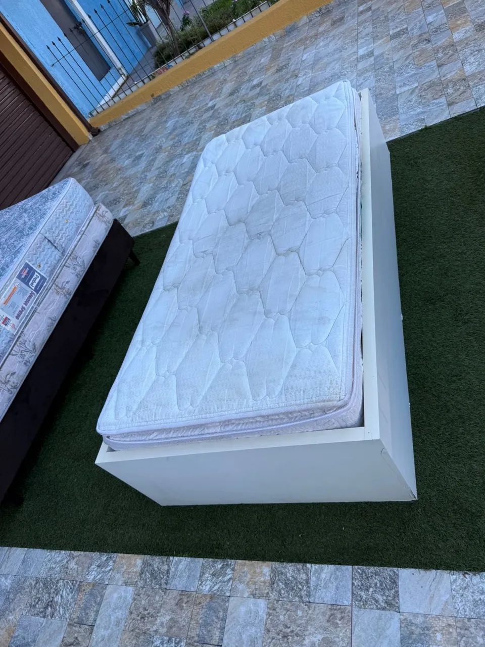 Cama de Solteiro com colchão solteiro Ortobom usado. ENTREGO - Foto 2