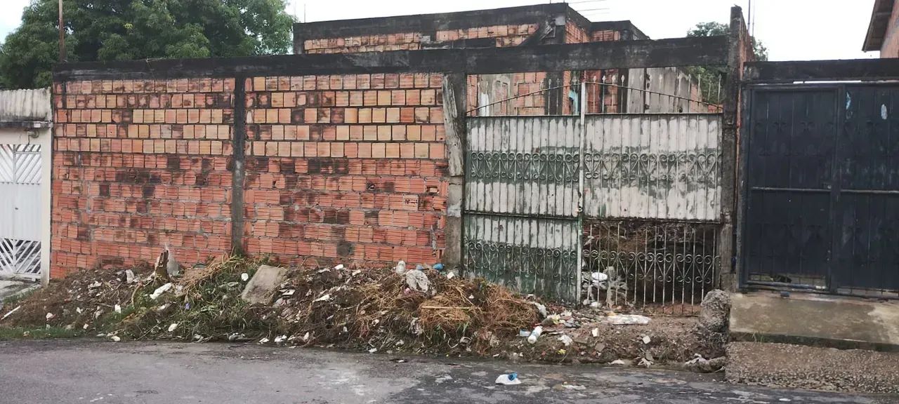 MONTE DAS OLIVEIRAS, Ótimo terreno 10x25 já com uma Construção - Foto 2